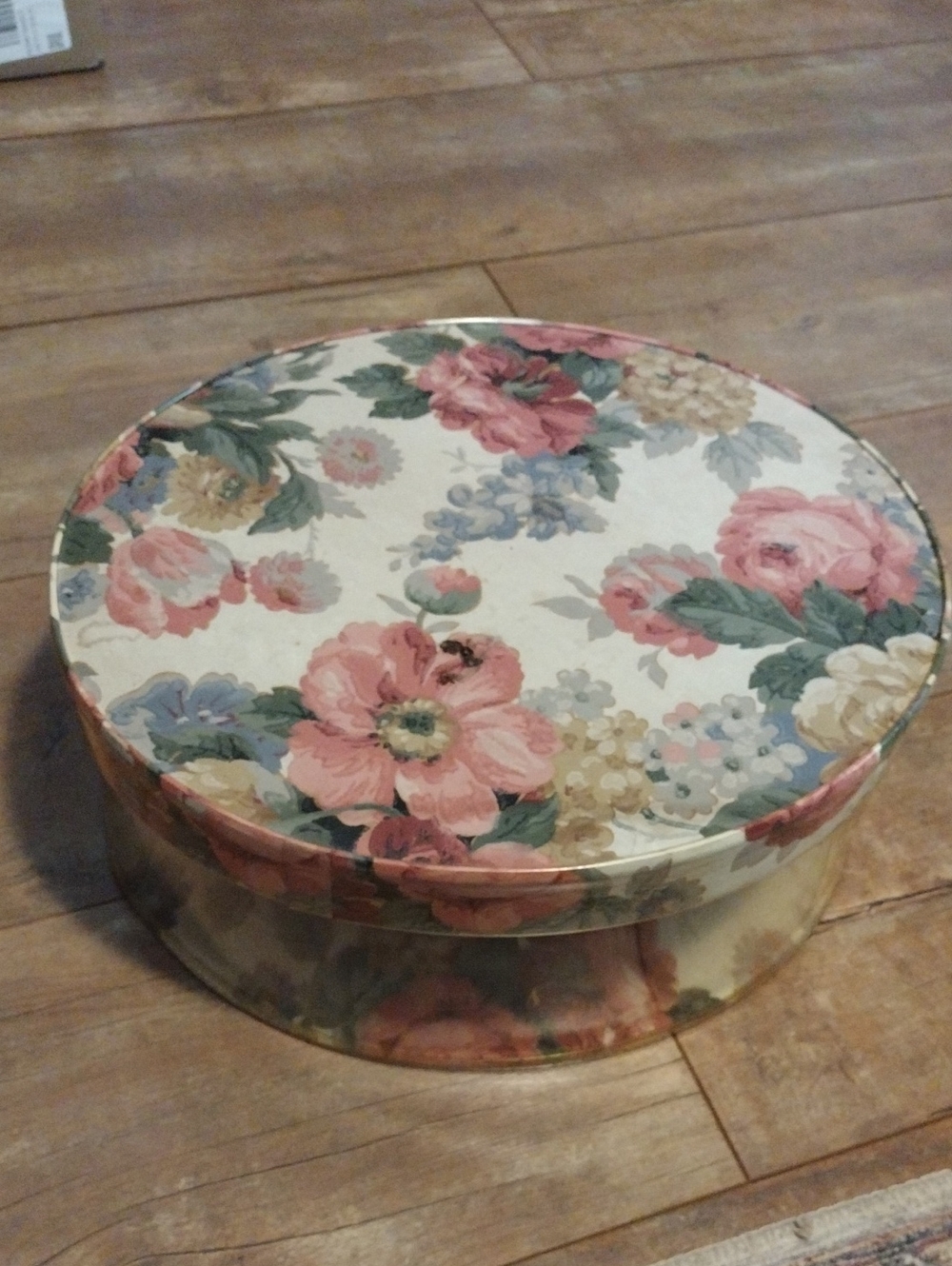 Floral Oval Storage Box - Pink Floral Pattern